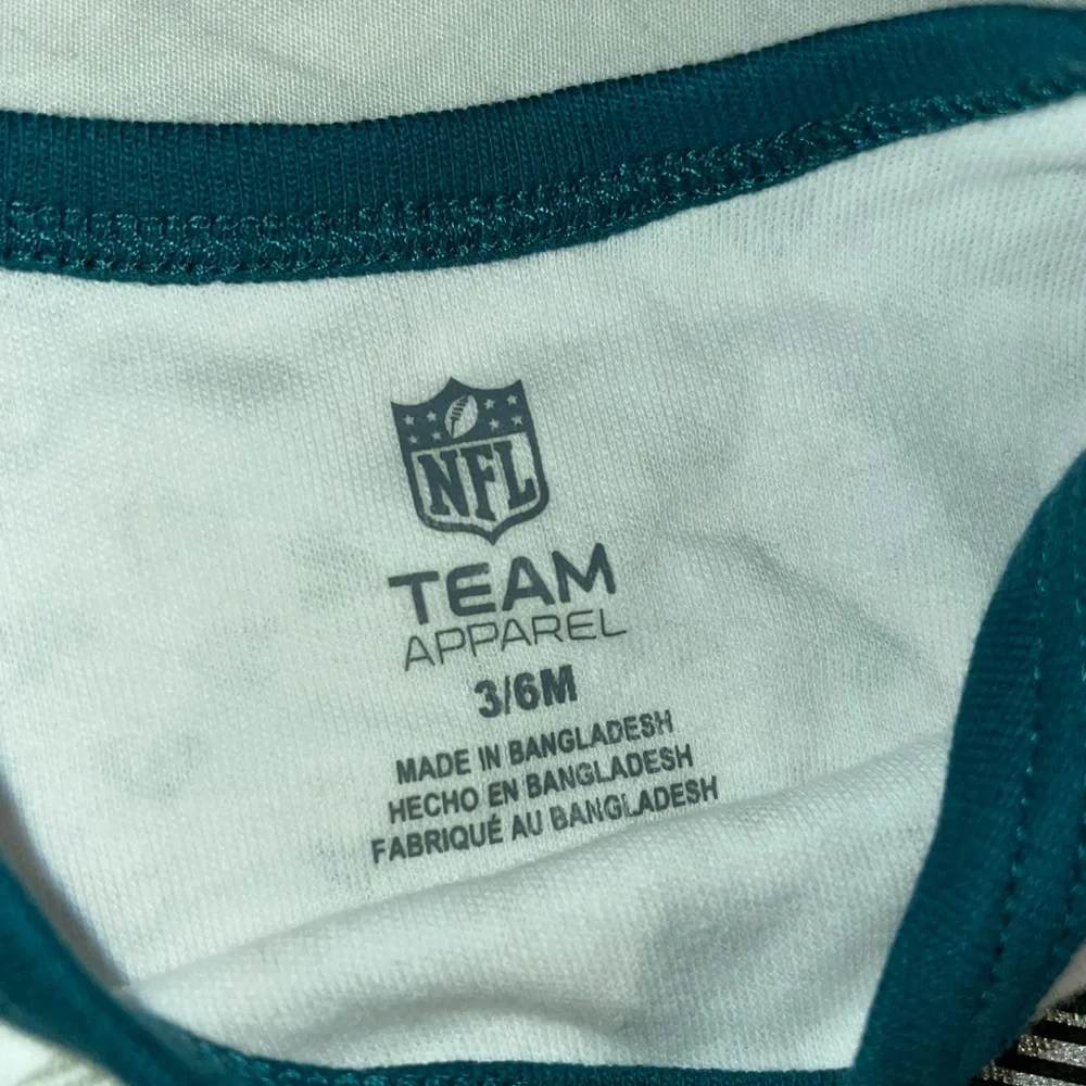 🔥🔥Philadelphia Eagles - baby onesie 🦅🦅 - Picture 4 of 8